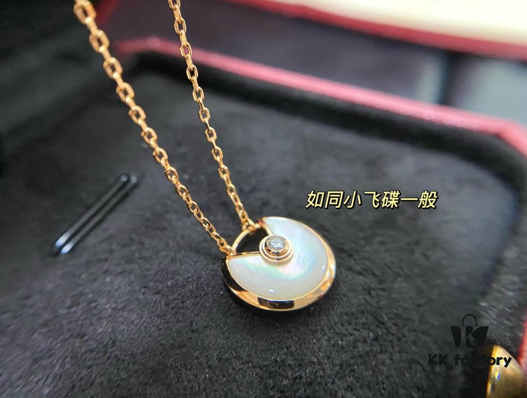 Experience the Details Under a Magnifying Glass: The White Is White Mother-of-Pearl, Symbolizing Protection