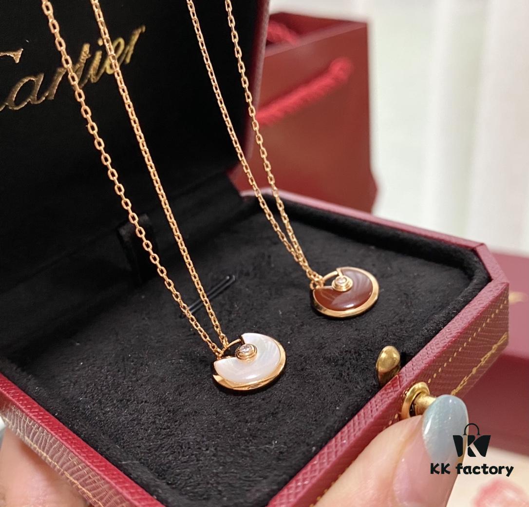 Two-color design, feel the overall texture; simple style matches any outfit – a must-have for everyone, definitely not a cheap imitation!