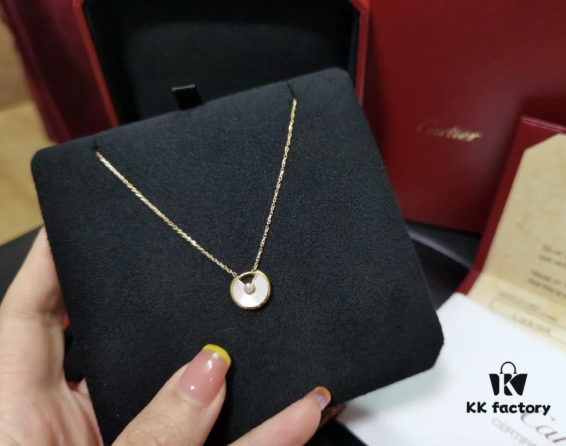 Props Can Easily Win You Over, Truly a Classic – Effortlessly Unique in Every Shot! The Amulet Collection Carries Beautiful Symbolism of Protection, Perfect for Gifting to Close Friends