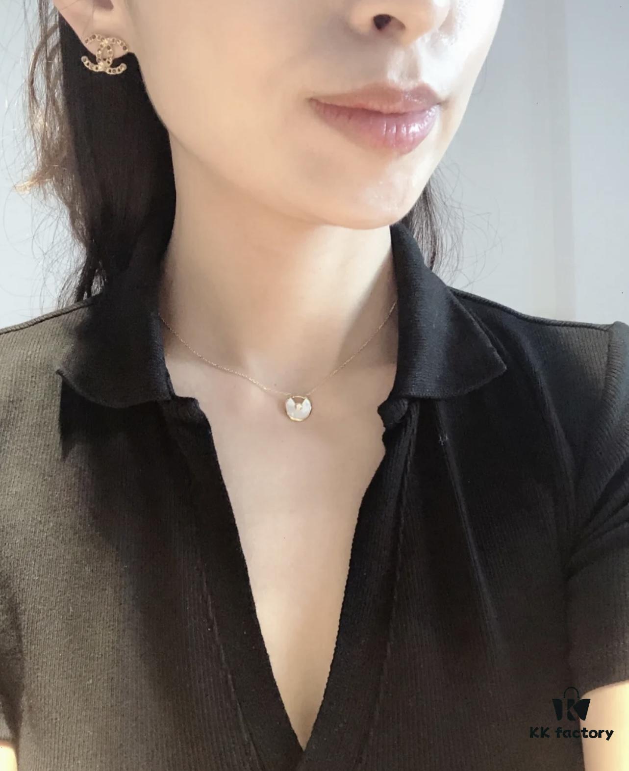 Cartier's classic style, no need to think twice — after waiting 4 years for this batch, if it were a replica, I would've sold it long ago. So just grab it confidently from my source!