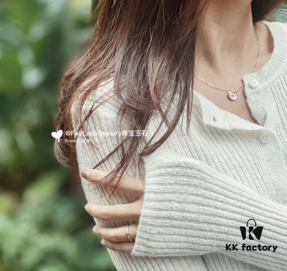 Cartier Amulet Necklace with Round Pendant, Symbolizing Completeness