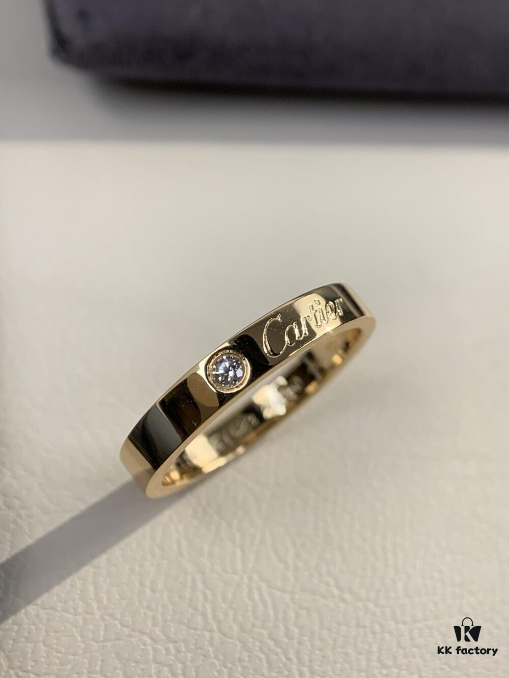 Cartier 3mm Scaled Single Diamond Letter Ring