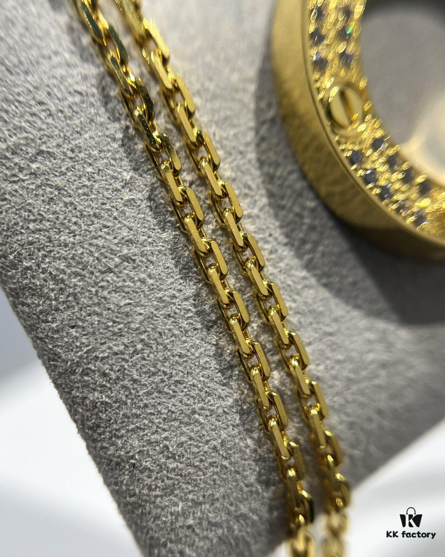 Kajia Love Series Starry Sky Pendant Necklace in Gold Color