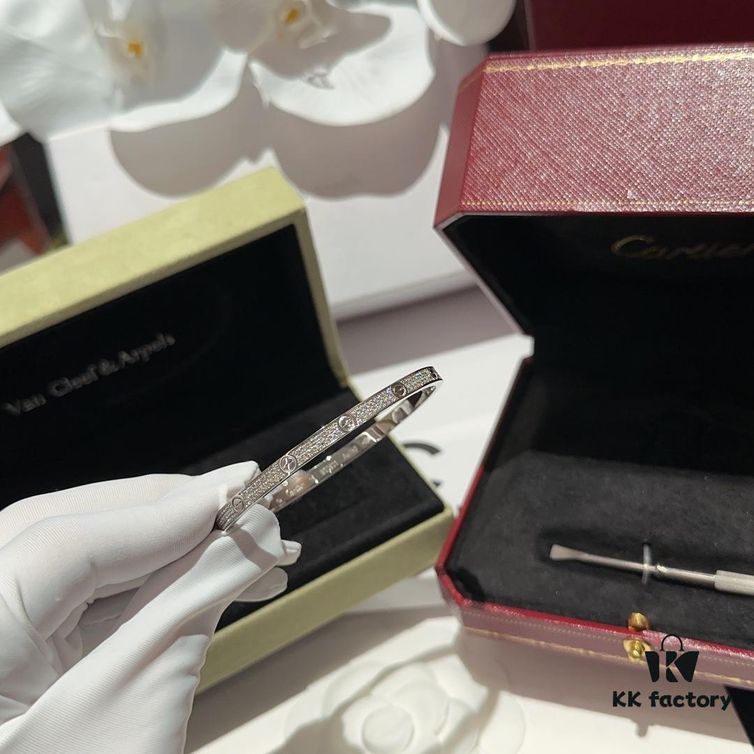 Bracelet Stacking 💎 Must-Have for Spring and Summer