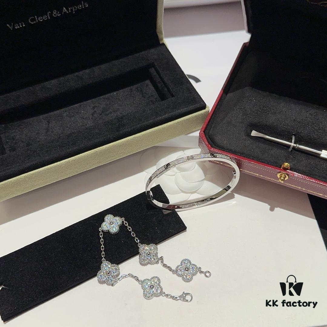 Bracelet Stacking 💎 Must-Have for Spring and Summer