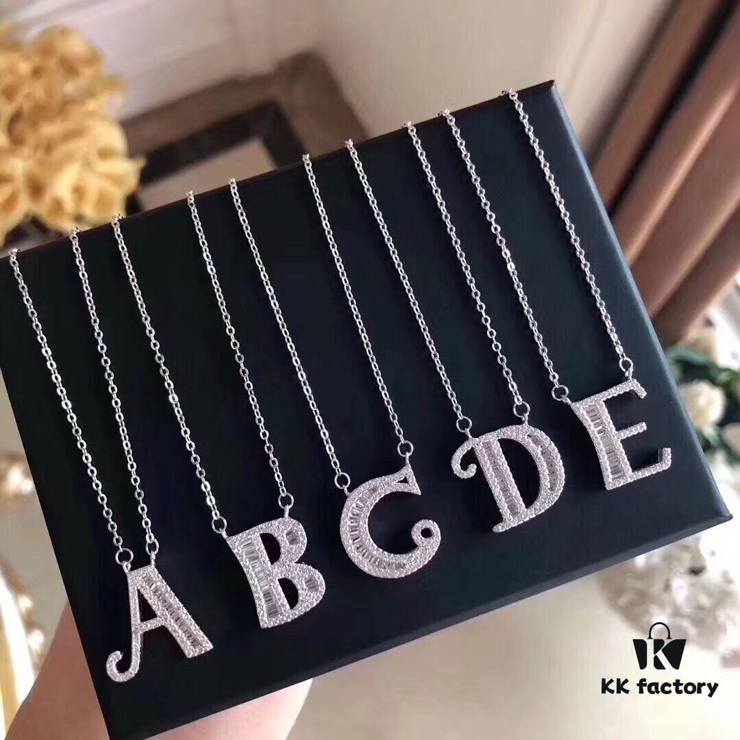 Sterling Silver Alphabet Necklace – A Distinctive Design Beyond Ordinary Market Offerings