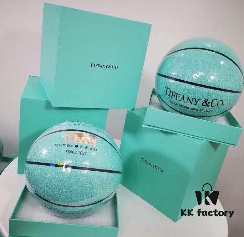 Tiffany x Spalding Limited Edition NBA Size 7 Basketball - Luxury Gift Boxed Set