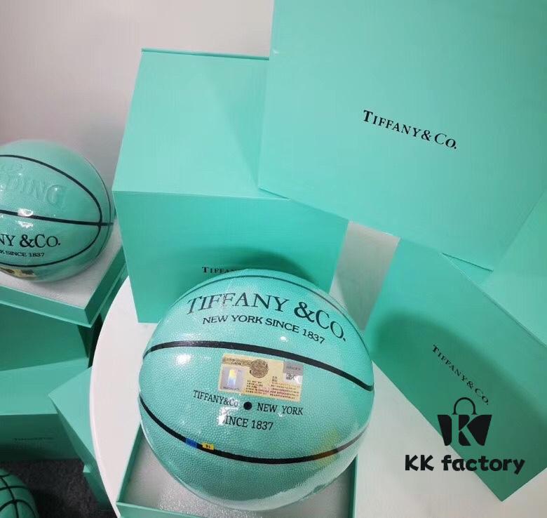 Tiffany x Spalding Limited Edition NBA Size 7 Basketball - Luxury Gift Boxed Set
