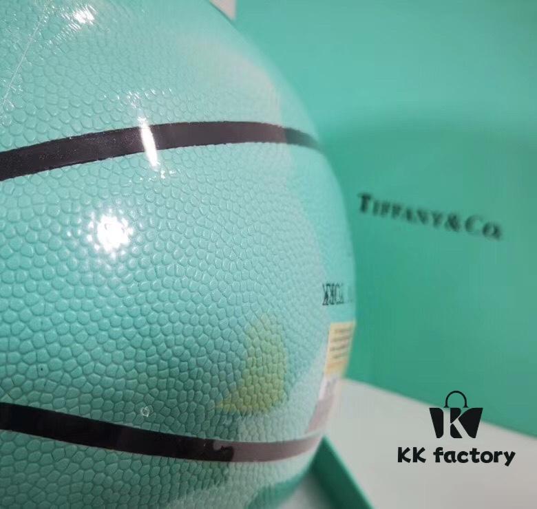 Tiffany x Spalding Limited Edition NBA Size 7 Basketball - Luxury Gift Boxed Set