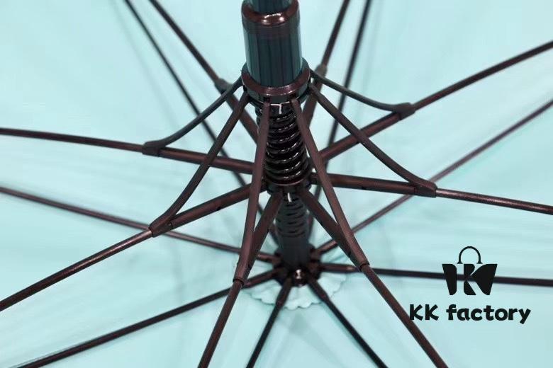 It's an umbrella, just an umbrella, Tiffany's romance 💕💕