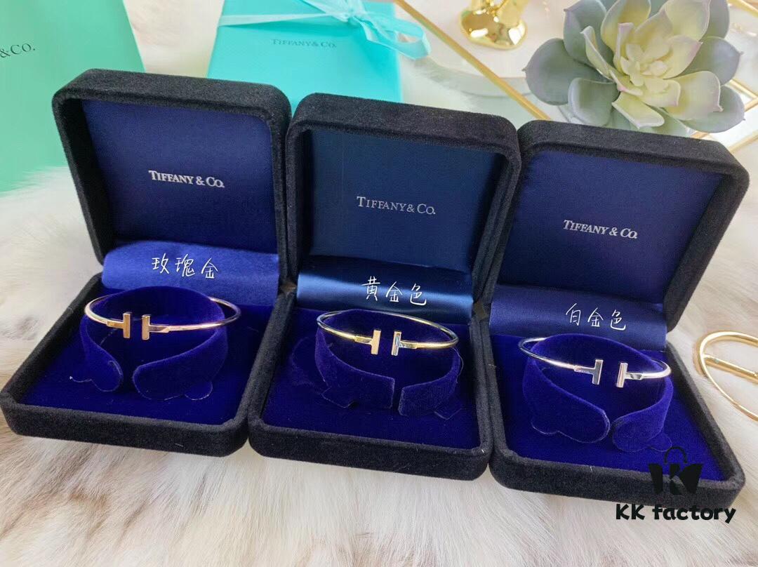 Tiffany & Co. Tiffany Classic T-Series Smooth Double-T Bracelet