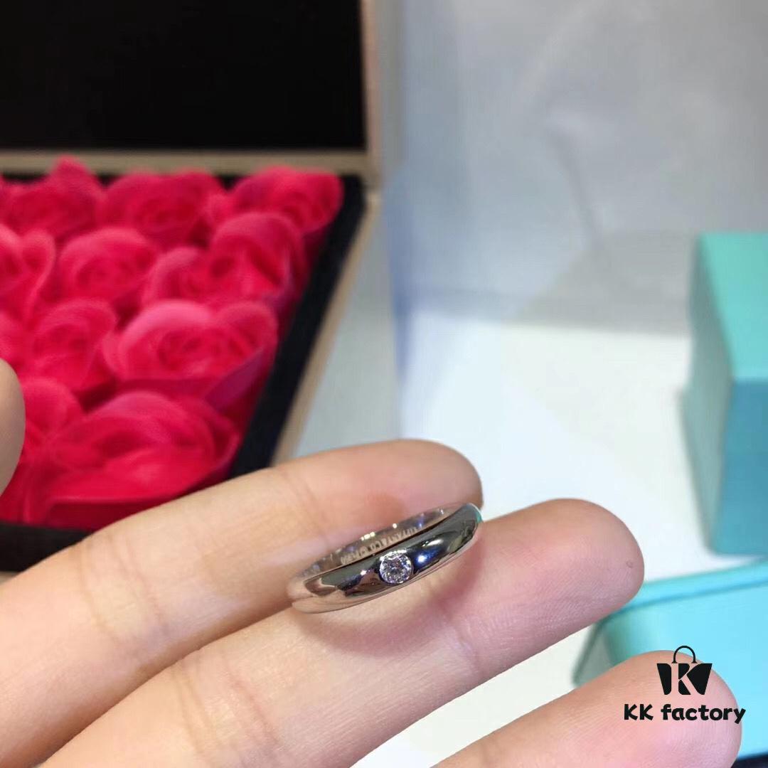 925 Solid Silver Triple-Plated Platinum Inlaid Imported Diamond Ring - Tiffany Style Couple Ring, 20-Carat Center Stone, Hollow-Out Design, Premium Craftsmanship, Timeless Classic Jewelry