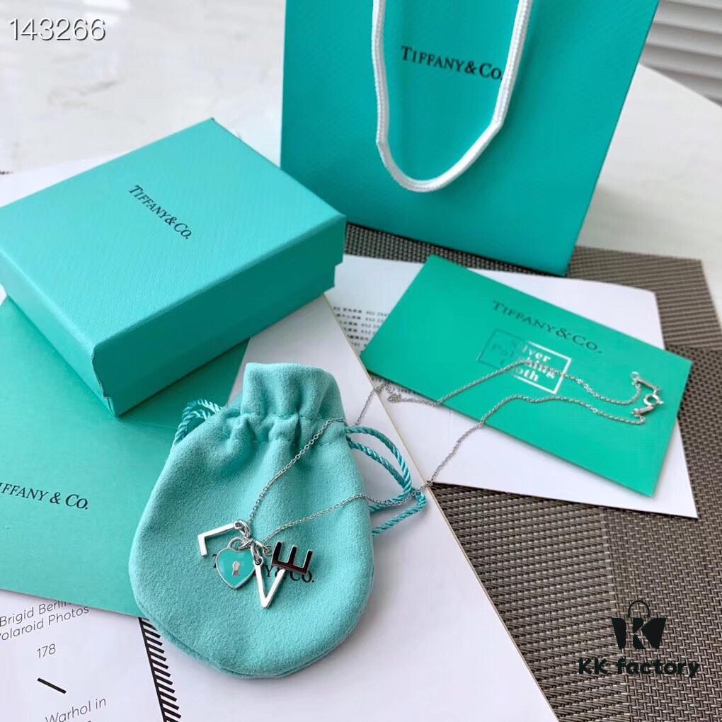 Exclusive In-Stock! Tiffany & Co. LOVE Letter Necklace with Blue Enamel Heart Pendant, Featuring the Brand's Founding Year, Crafted in AG925 Silver, Original Mold Design, Authentic Resale Quality, 45cm Chain with Full Packaging, Perfect for Gifting or Personal Use