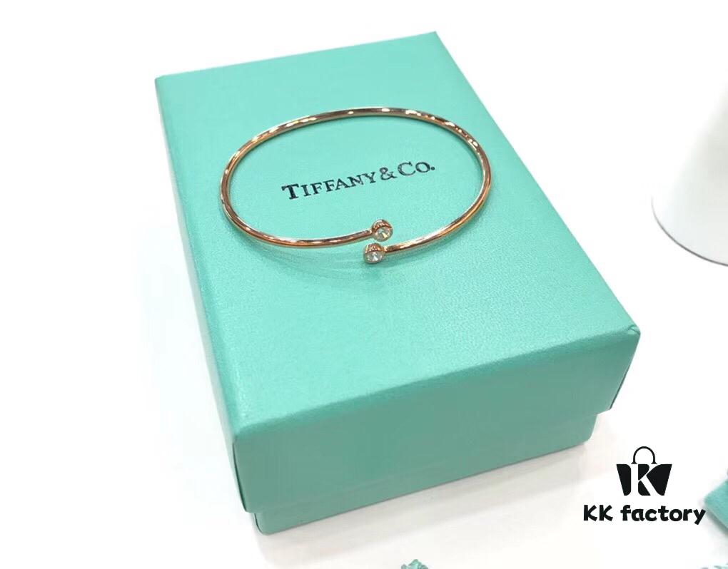 Tiffany & Co. Elsa Peretti Loop Bangle with Diamonds