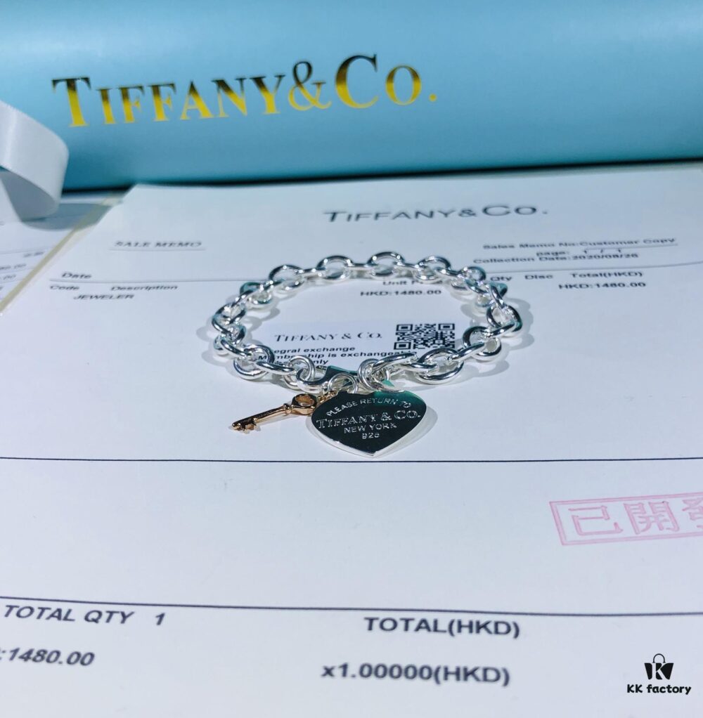 Tiffany Heart-shaped Thick Chain Bracelet with Pin Buckle, High-Definition Engraving Inside and Out, Authentic Detailing