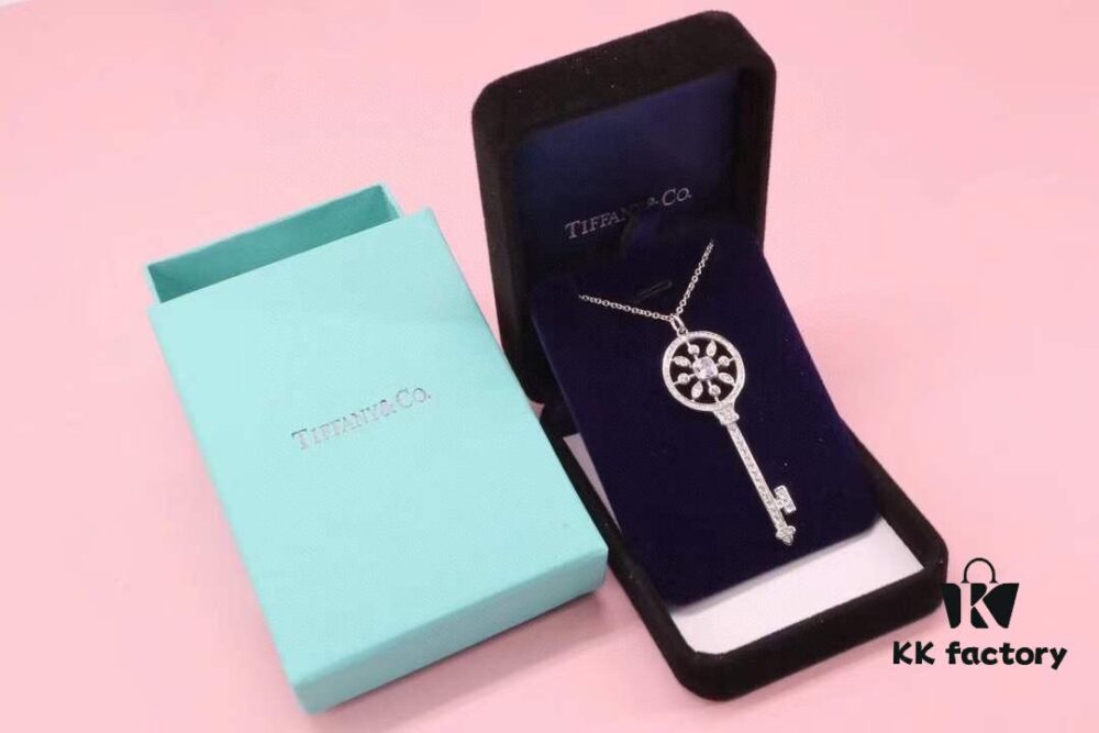 Tiffany Keys Series - Bestselling Keys Sweater Chain