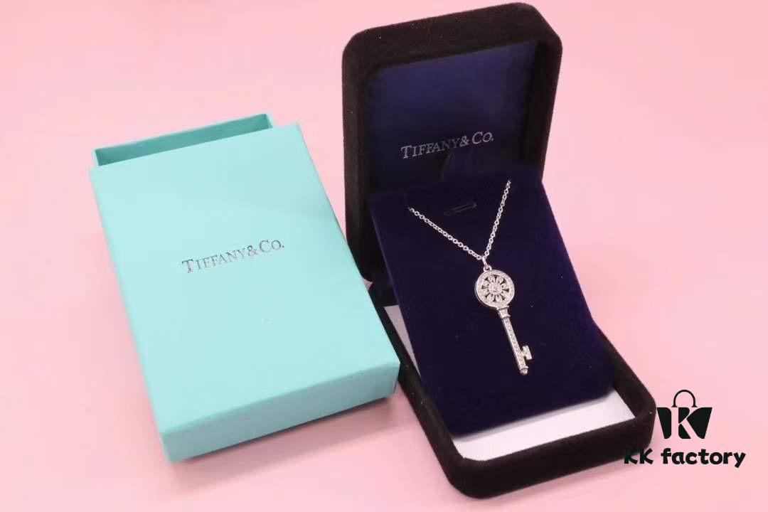 Tiffany Keys Series Bestselling Key Sweater Chain