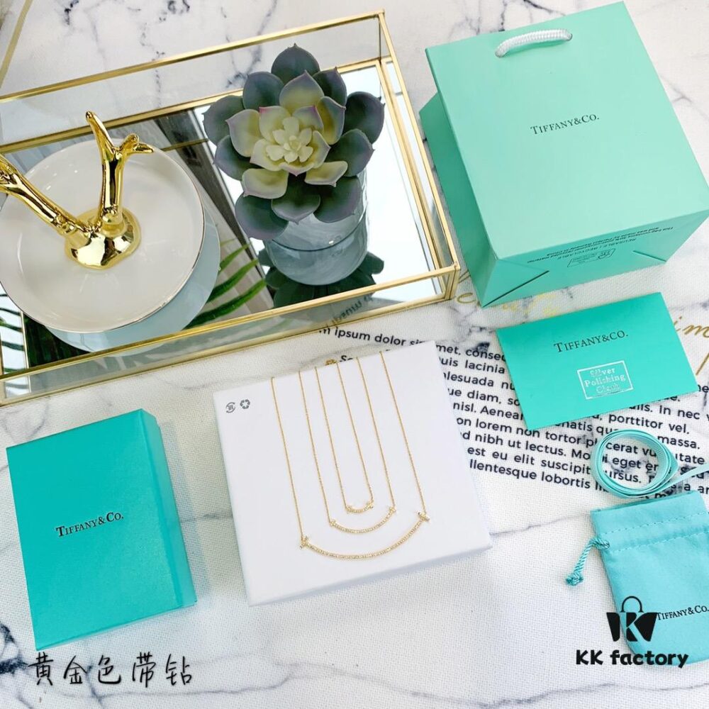 Tiffany & Co. Diamond-Set Smiley Necklace - Premium 1:1 Craftsmanship, 18K Gold Plated with Genuine Logo and Original Chain Design