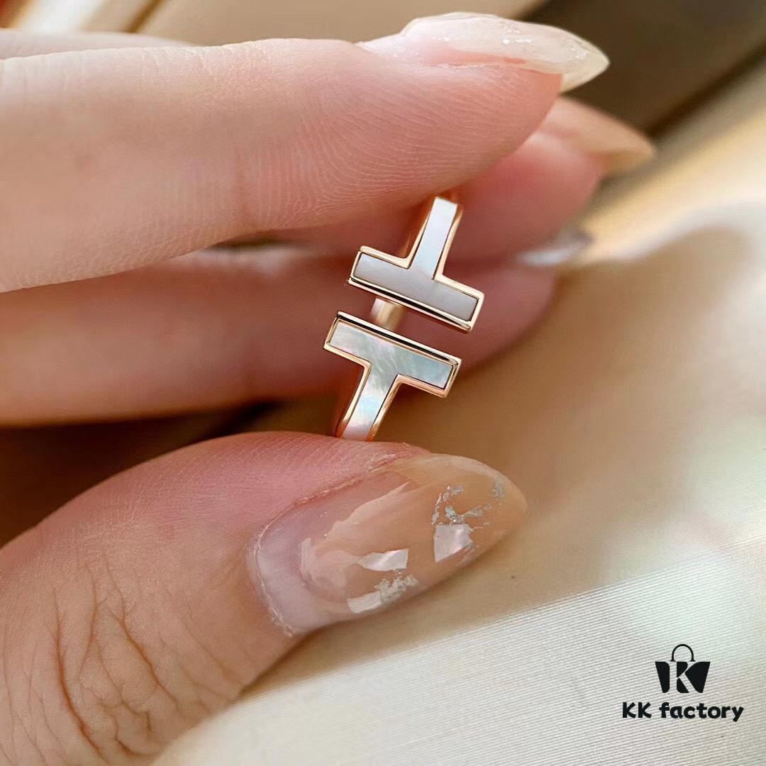 Tiffany Mother-of-Pearl Double T Ring