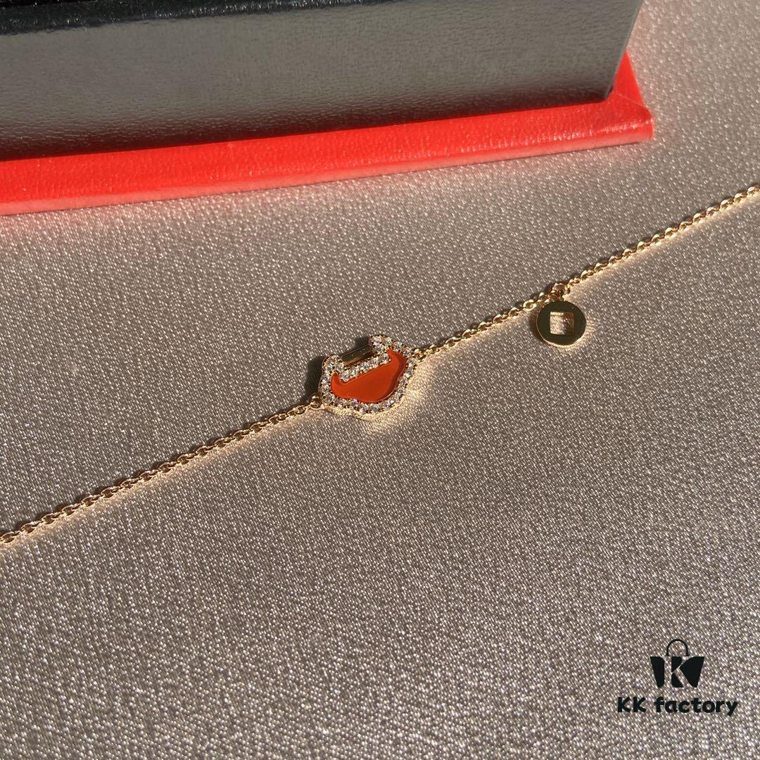 Qeelin Chinese Style Ruyi Peace Longevity Lock Natural Red Agate Bracelet