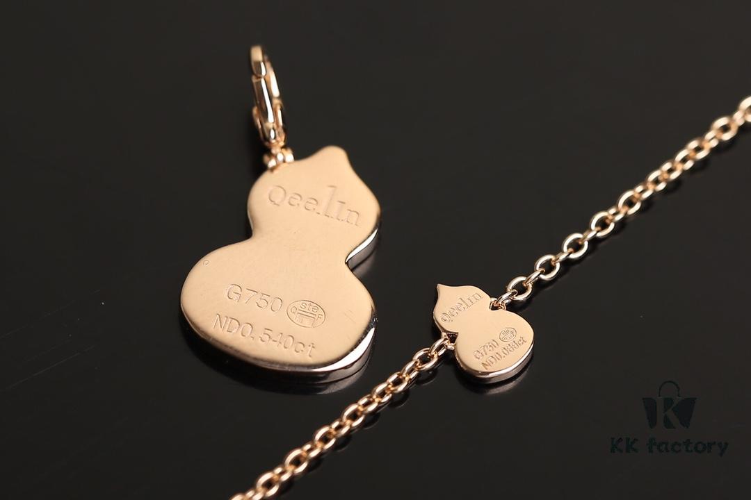 Qeelin Wulu Jade Double Gourd Necklace