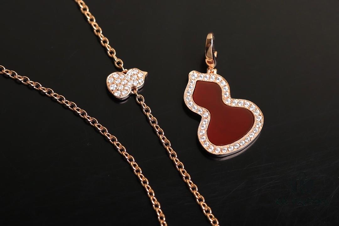 Qeelin Wulu Jade Double Gourd Necklace [Gold-Plated Version]