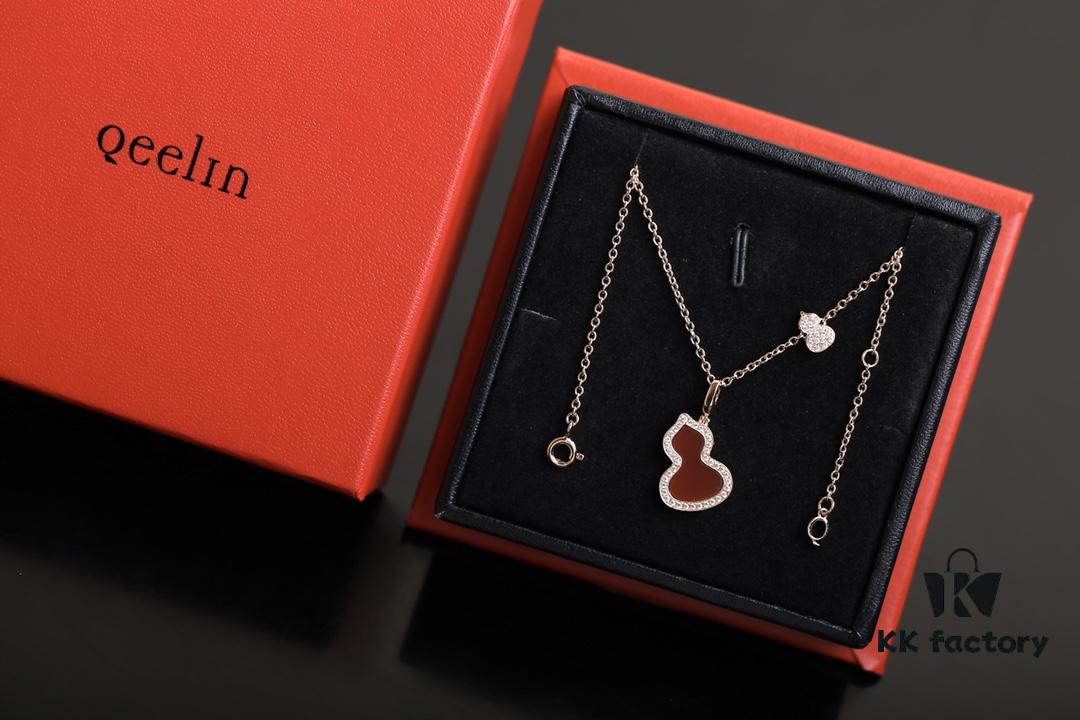 Qeelin Wulu Jade Double Gourd Necklace [Gold-Plated Version]