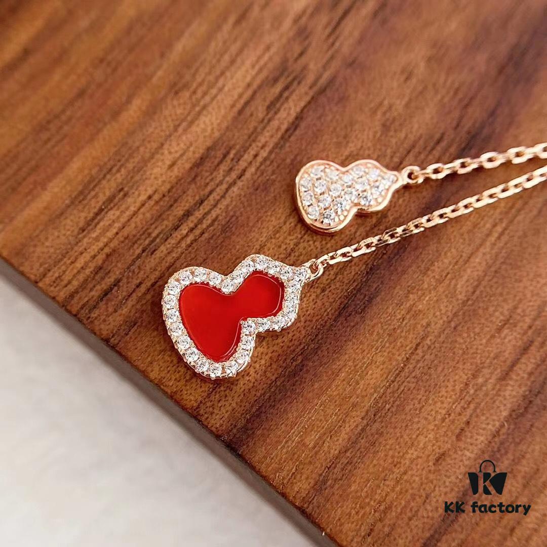 New Arrival Qeelin Kylin Green Jadeite Double Gourd Necklace