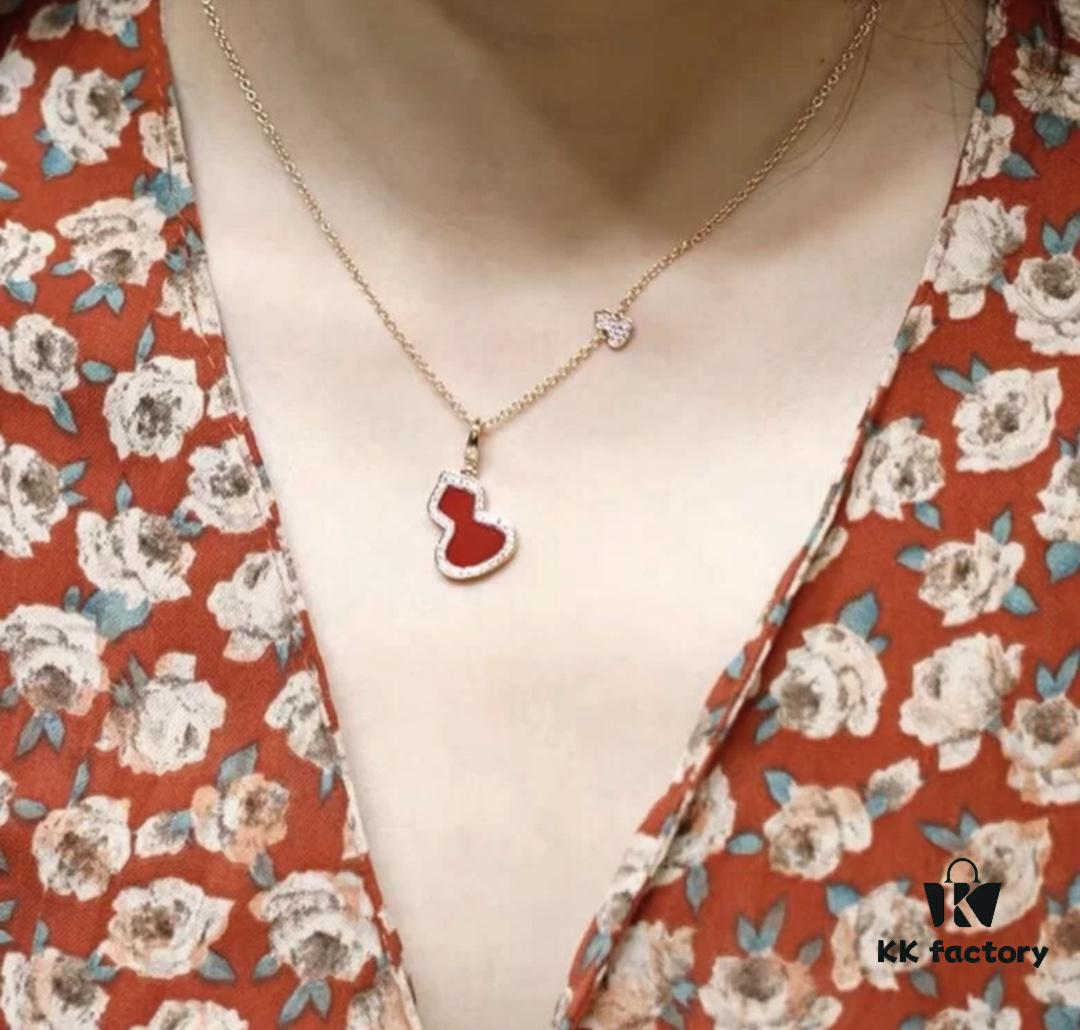 Gourd Necklace, Wulu - A Wealth-Attracting Pendant