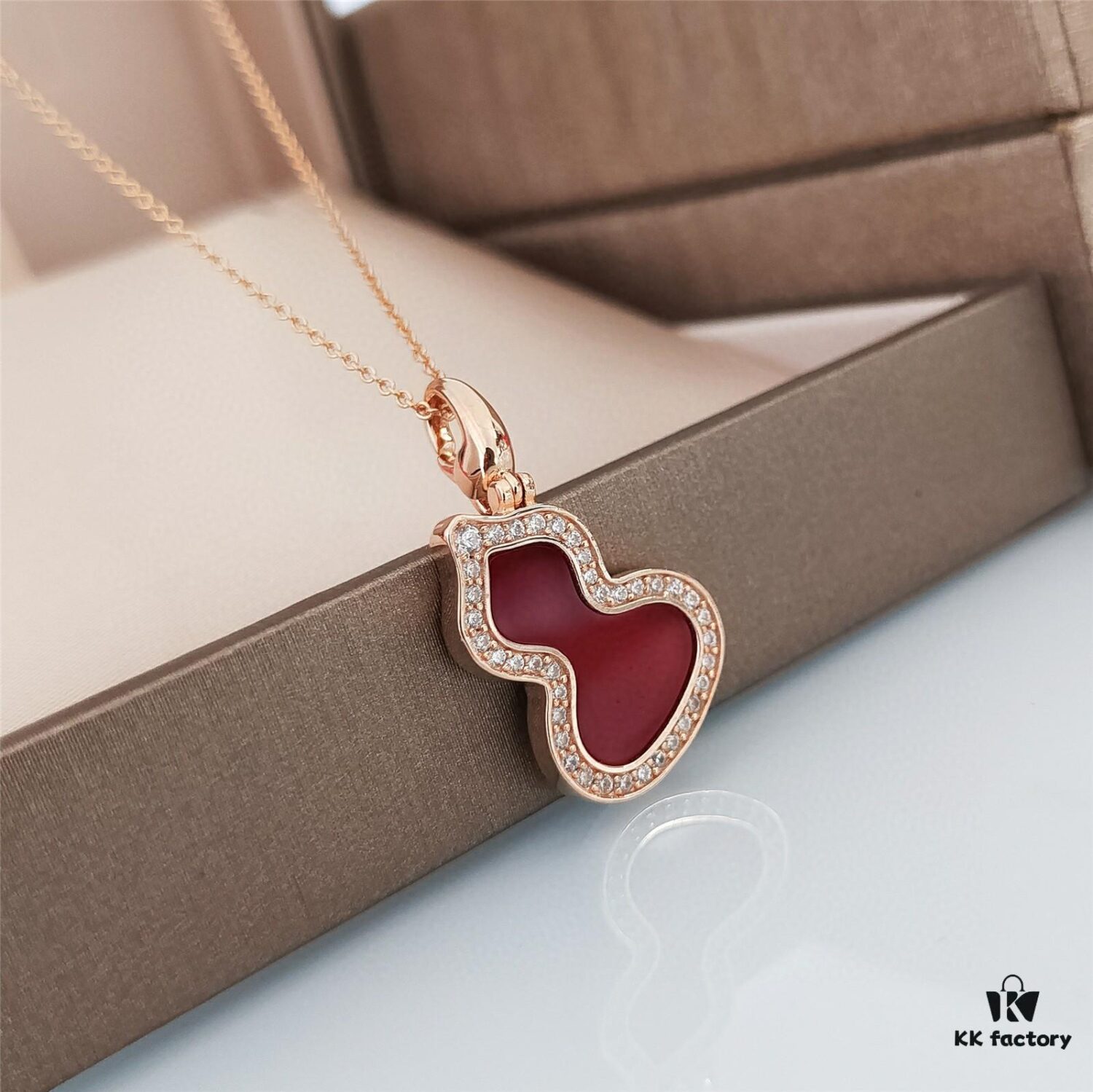 Medium Natural Stone Gourd Necklace ✨ Premium Vermeil Version