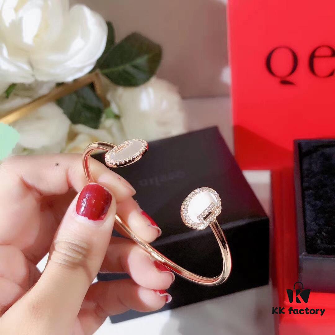 S925 Sterling Silver Qilin Ruyi Lock Red Carnelian Elastic Bracelet, Gourd Design Symbolizing 'Good Fortune and Prosperity'