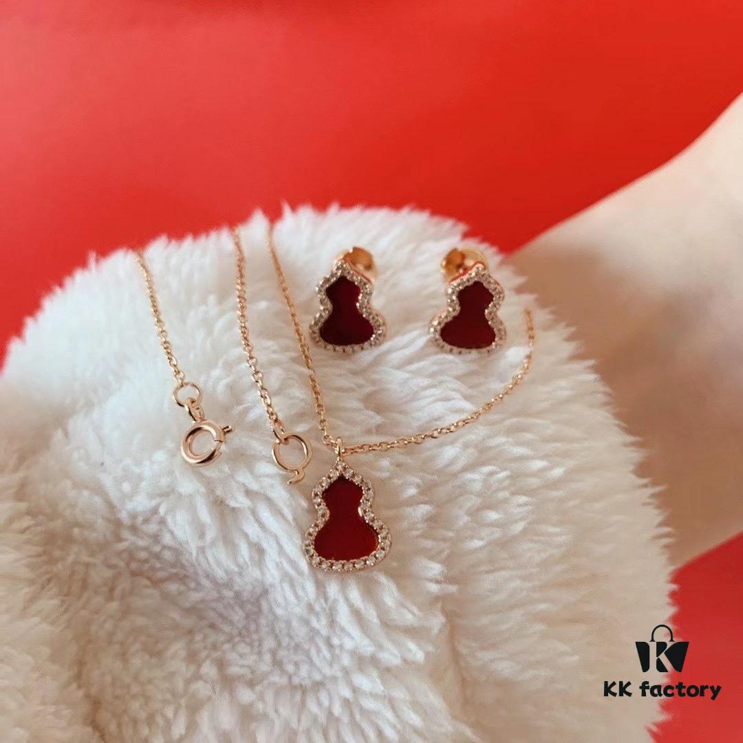 Kirin Gourd Set: Necklace + Stud Earrings = Free Shipping!