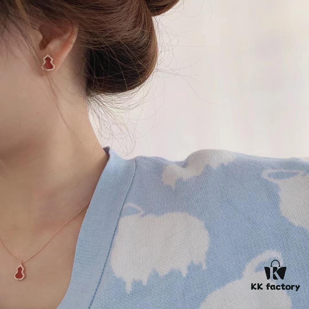Kirin Gourd Set: Necklace + Stud Earrings = Free Shipping!