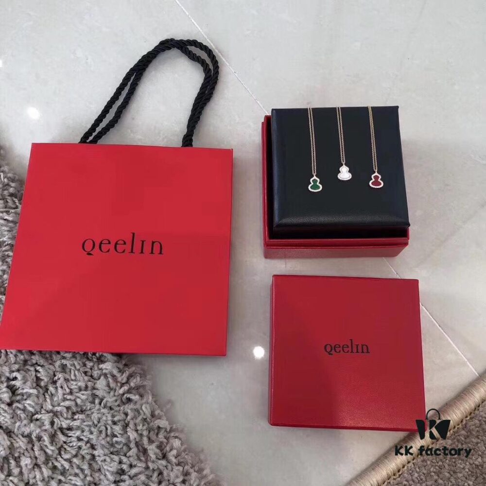 Qeelin Wulu Pendant Necklace – Green, White, Red Agate Pendants with Chinese Cultural Elements and Modern Design