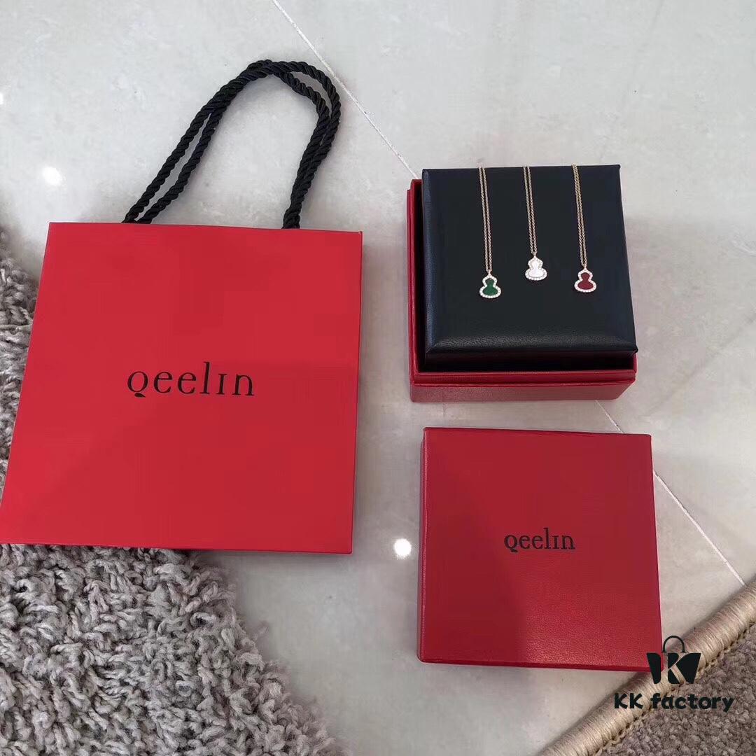 Qeelin Wulu Pendant Necklace – Green, White, Red Agate Pendants with Chinese Cultural Elements and Modern Design