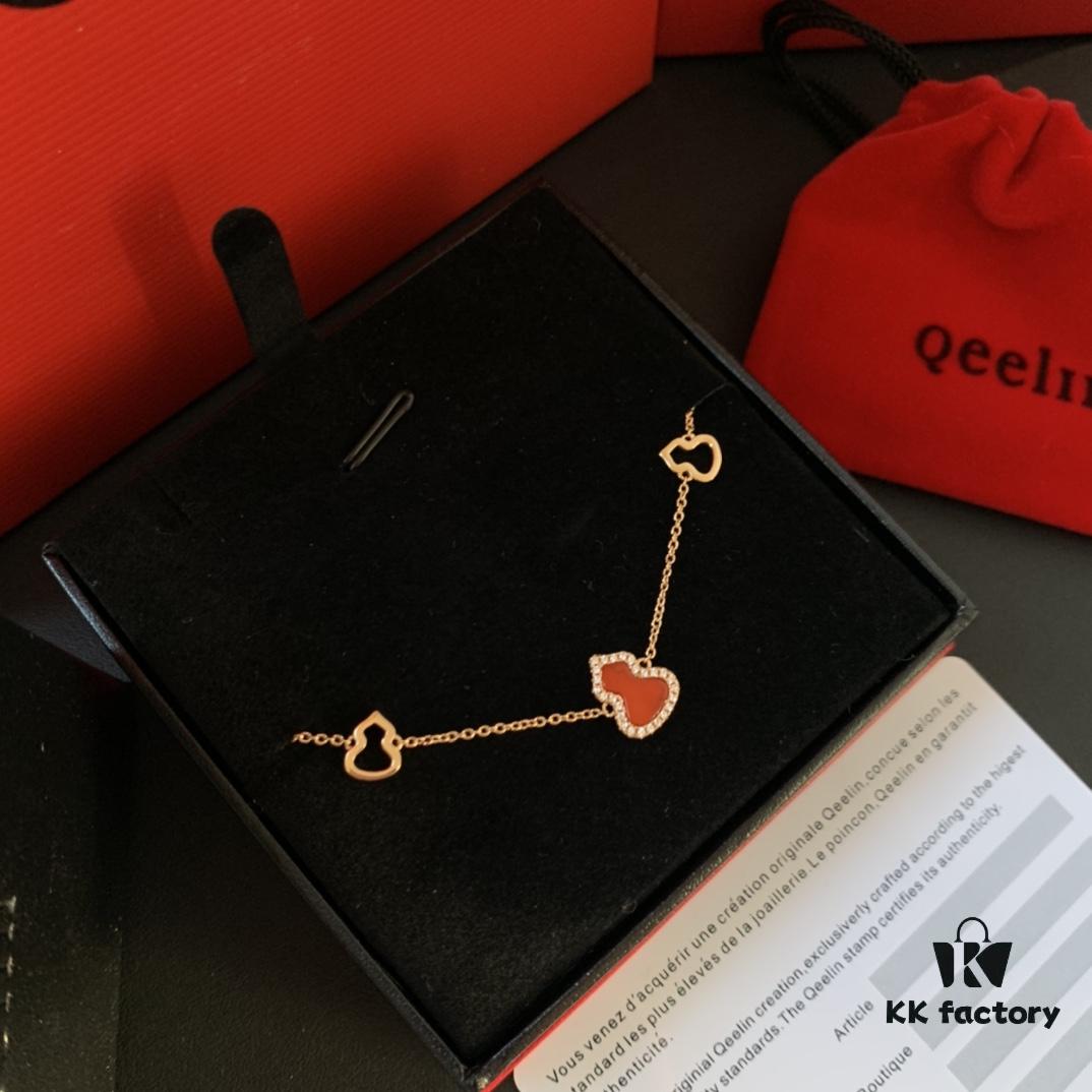 Bring Good Fortune and Prosperity with the Lucky Gourd - Wear Traditional Chinese Charm in a Stylish, Modern Way