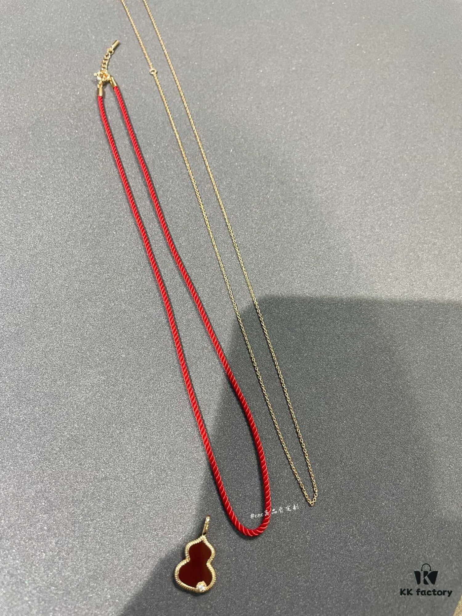 One Necklace, Two Ways to Wear! ❗️ Monsieur Bing X Qeelin Exclusive Collaborative Collection