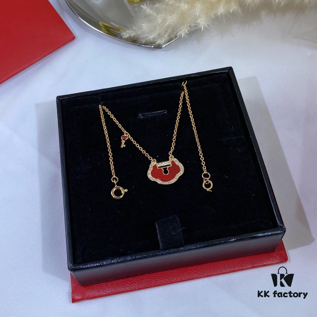 New Arrival V Gold Plated Mi Gold Large Qilin Ruyi Lock Necklace, Fashion Meets Tradition, Unique and Eye-Catching Design