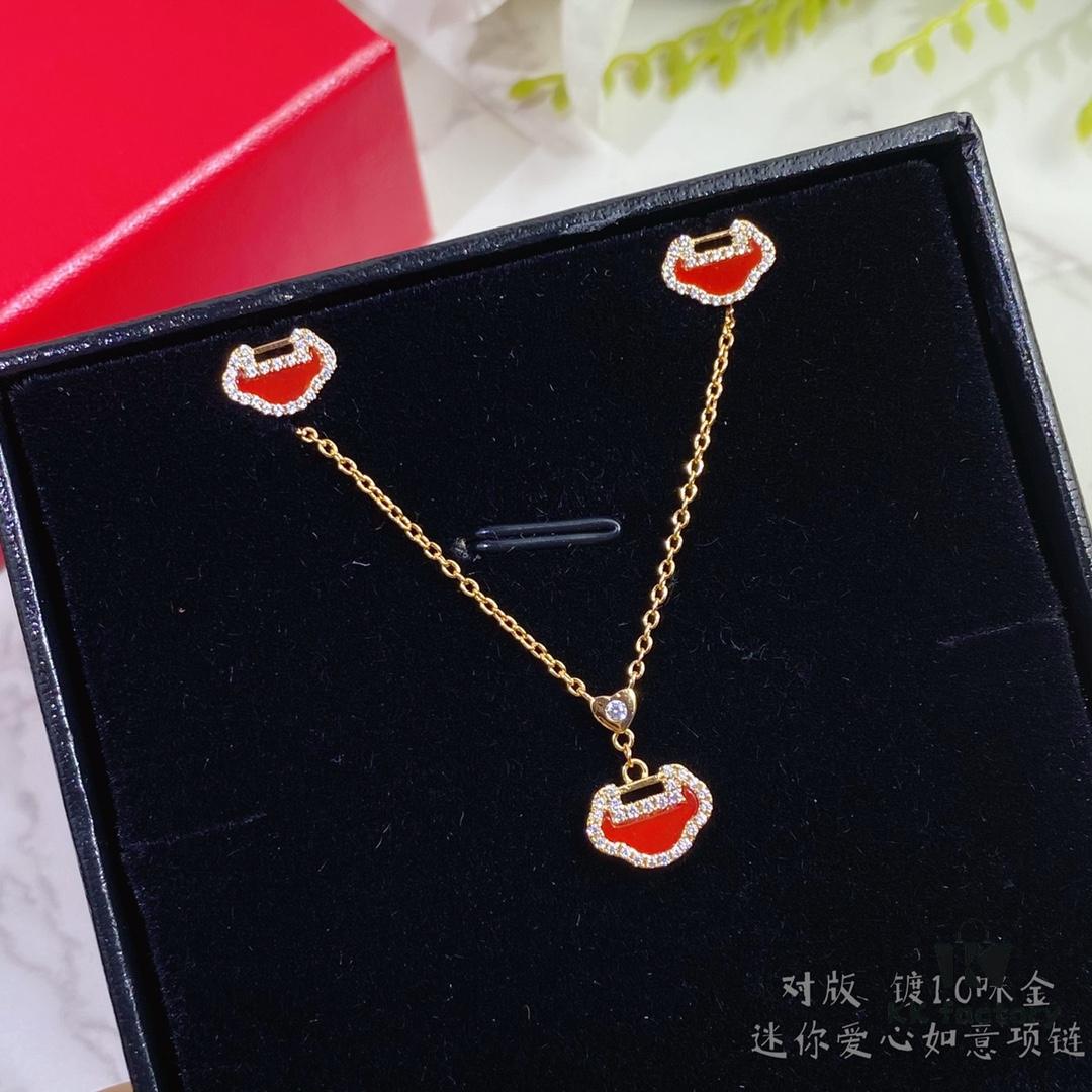 V-Gold Plated Mimi Gold ✨ Mini Kirin Ruyi Necklace ✨ A Unique Blend of Fashion and Tradition