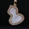 Large Gourd White Mother-of-Pearl Necklace