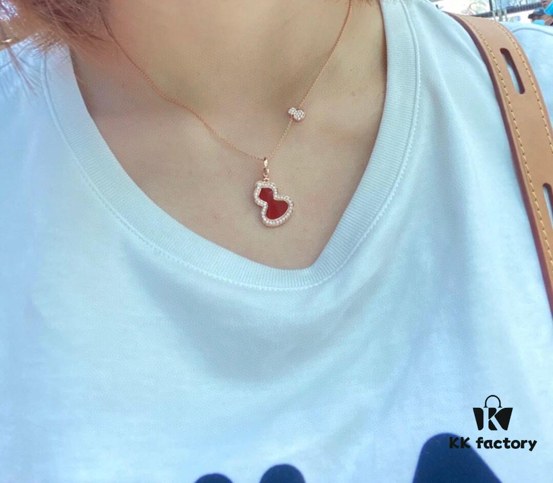 Gourd Pendant, Wulu Necklace for Attracting Wealth