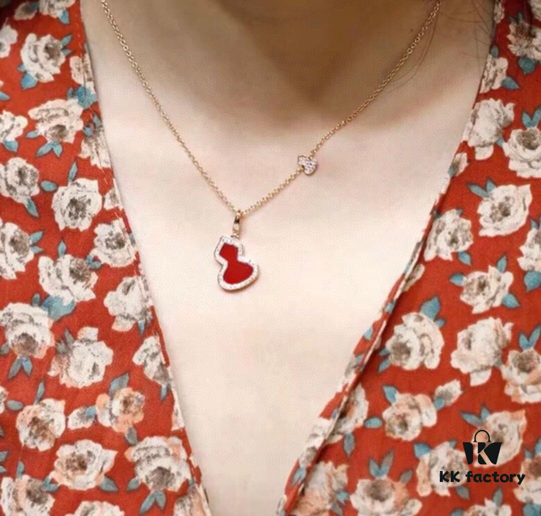 Gourd Pendant, Wulu Necklace for Attracting Wealth