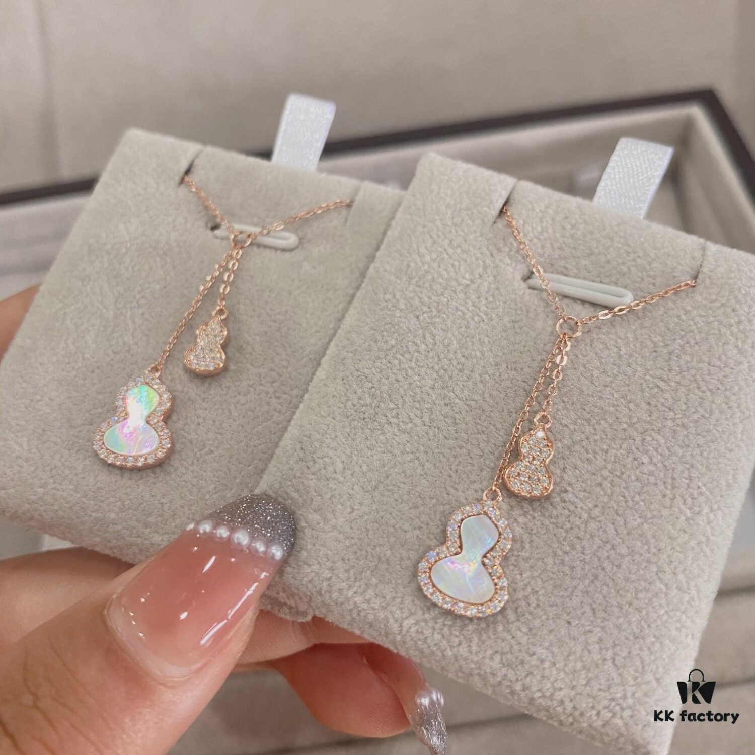 Qeelin White Gold Double HuLu, Double Happiness, Exquisite and Precious Couture Wulu High Jewelry Collection