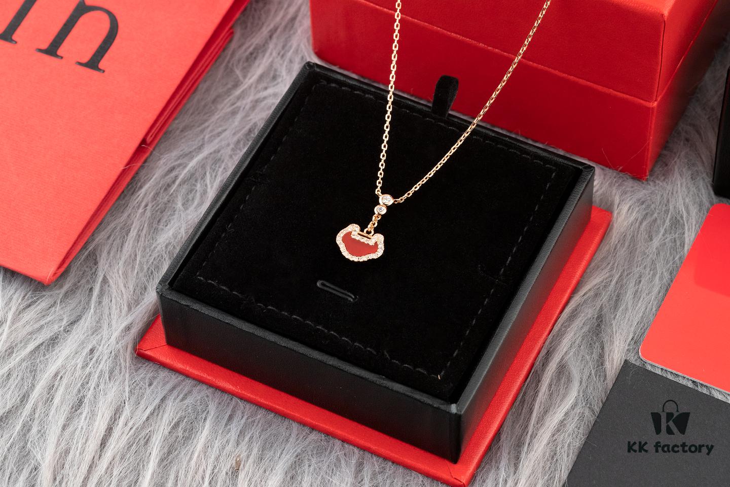 Qeelin Kirin Yu Yi Series Pendant Necklace – S925 Silver with Natural Carnelian, Mother of Pearl, and 18K Rose Gold Chain