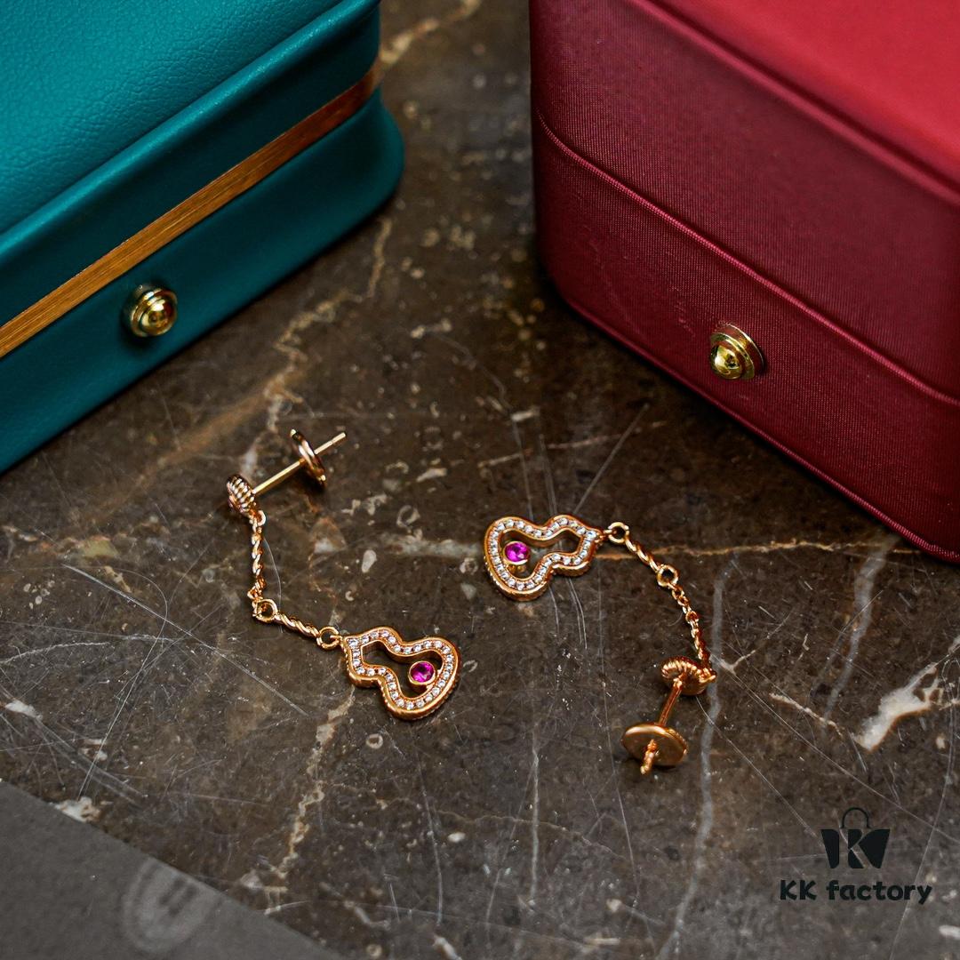 Can't Help Myself Series | Wulu Gourd Long Pendant Earrings