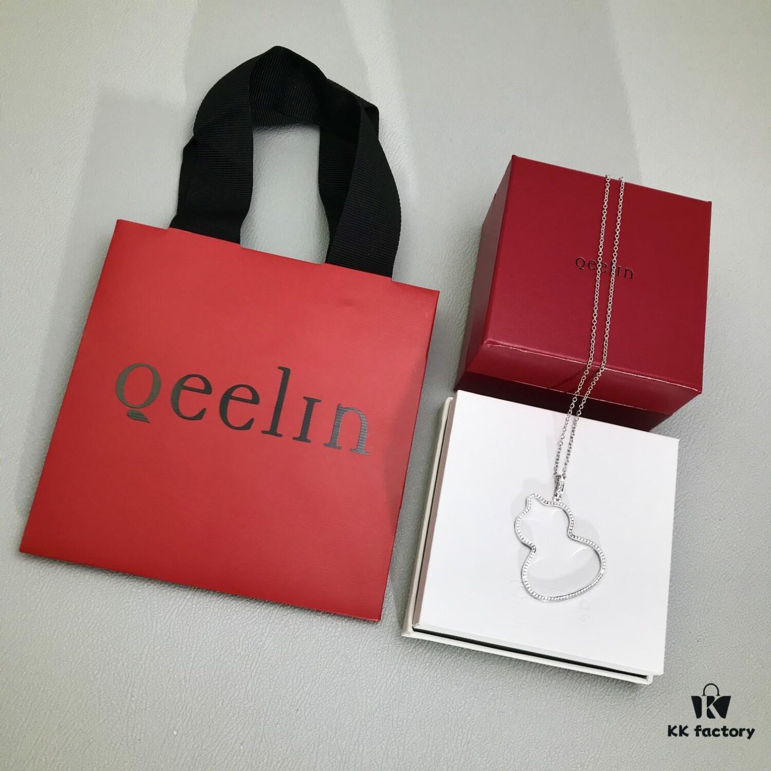 Qilin Large Gourd Diamond-Encrusted Necklace