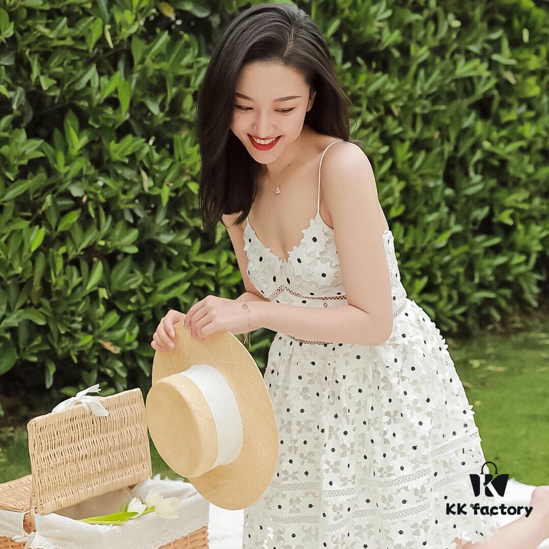 Wearing Reference, Beautiful Limited Custom Gourd Pendant