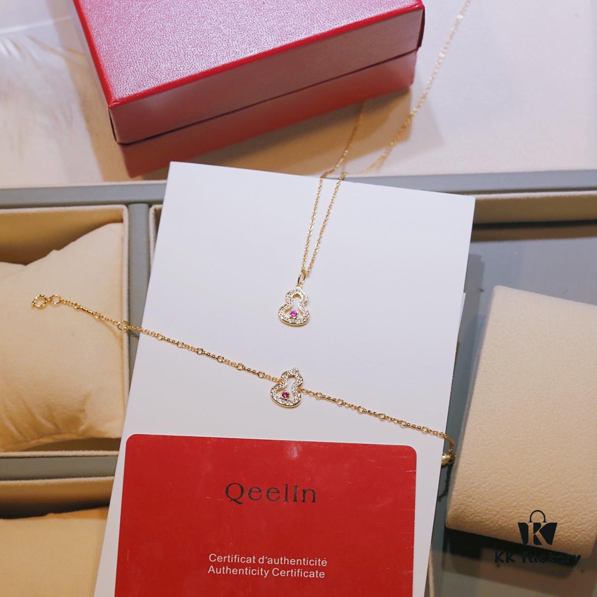 Charming Matching Set ❤️