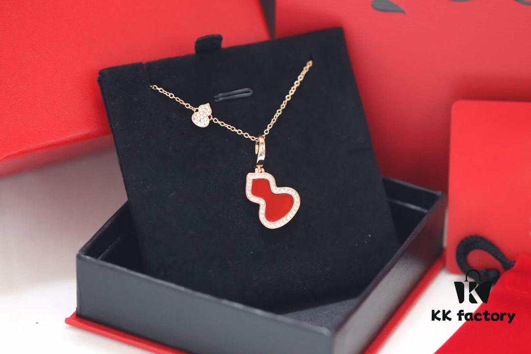 Qeelin Wulu Rose Gold Gourd Necklace