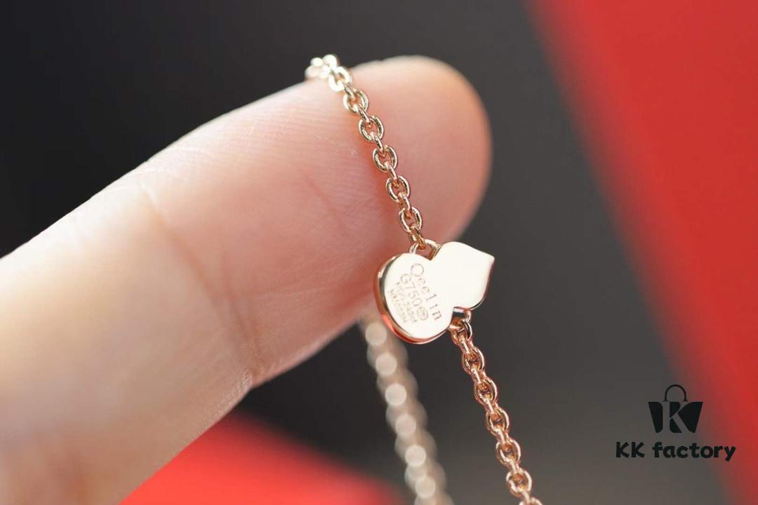 Qeelin Wulu Series Rose Gold and White Shell Gourd Necklace